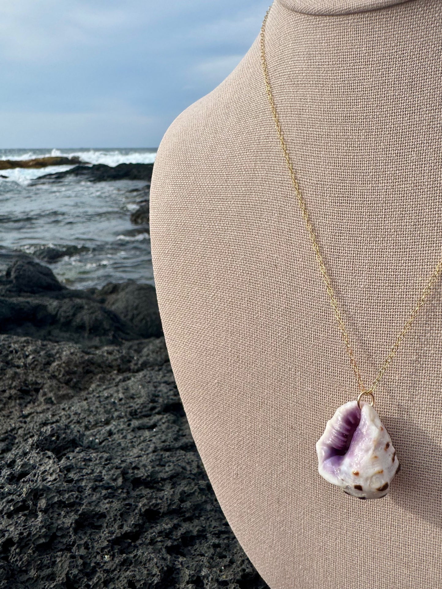 Mulberry Drupe Shell Necklace