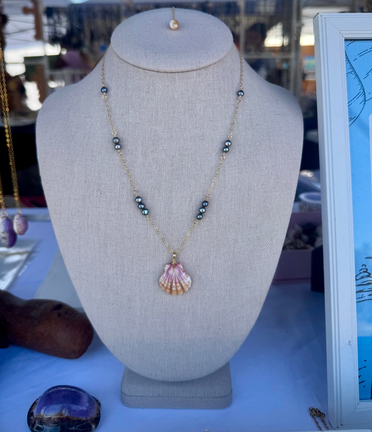 Sunrise Shell Necklace | Freshwater Peacock Pearl Chain