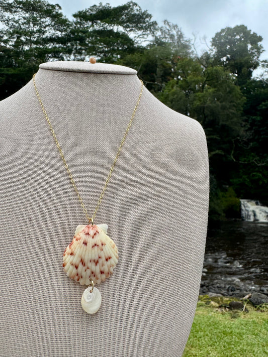 Scallop Drop Necklace